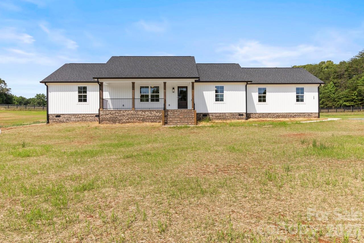 725 Alf Hoover Road Lincolnton, NC 28092 - Photo 1 of 46
