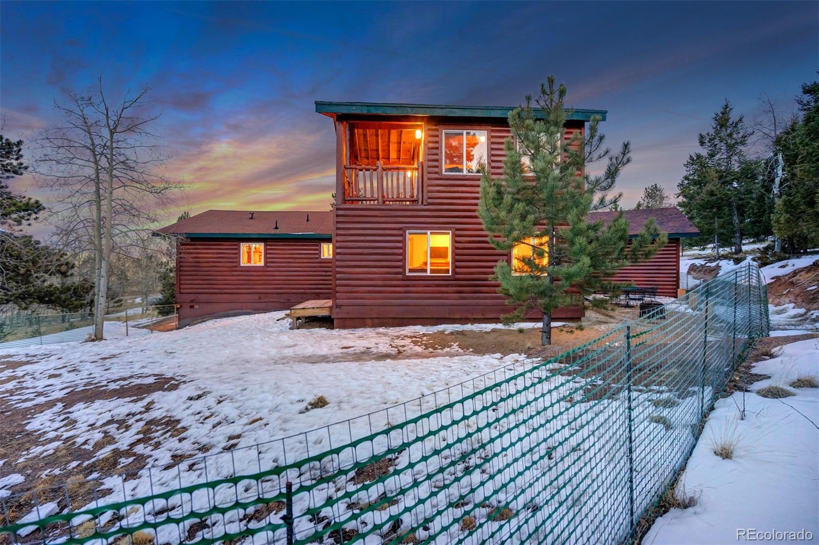 10424 Ranch Road Hartsel, CO 80449 - Photo 29 of 31 a view of a backyard with sitting area