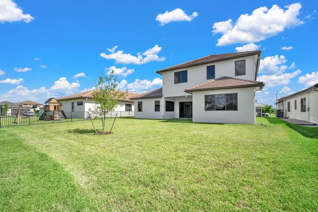 $925,000 | 5291 Nevola Ave Avenue, Immokalee, FL 34142