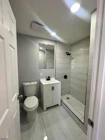 $1,750 | 257 Lehigh Avenue, Newark, NJ 07112