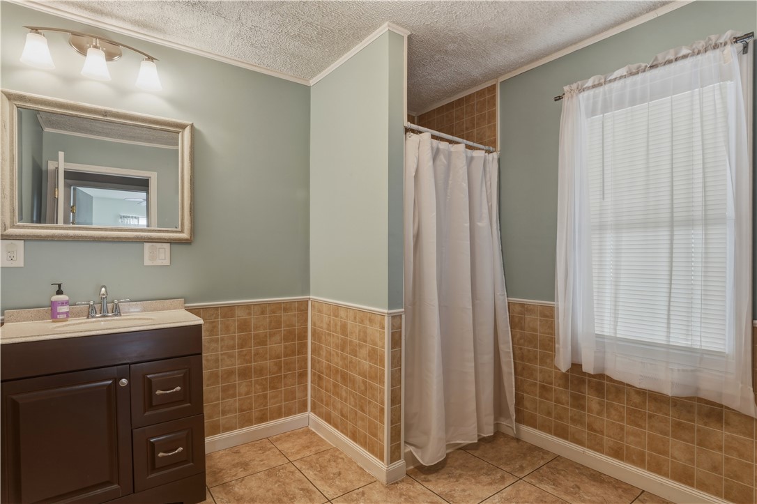 373 Watauga Avenue Corning, NY 14830 - Photo 18 of 45 Family Bath