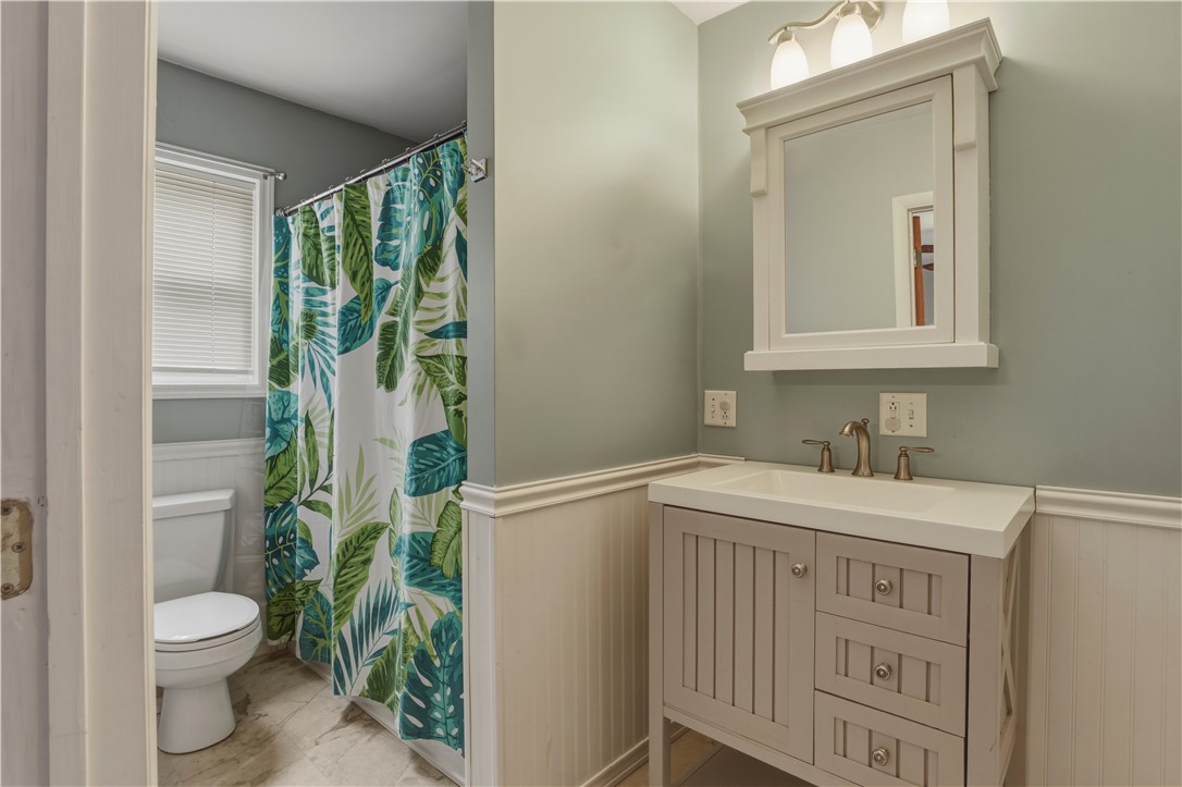373 Watauga Avenue Corning, NY 14830 - Photo 22 of 45 Owner Bath