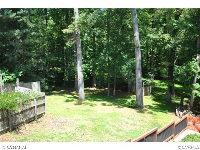 3809 Dunraven Road North Chesterfield, VA 23236 - Photo 22 of 24 Yard/Garden
