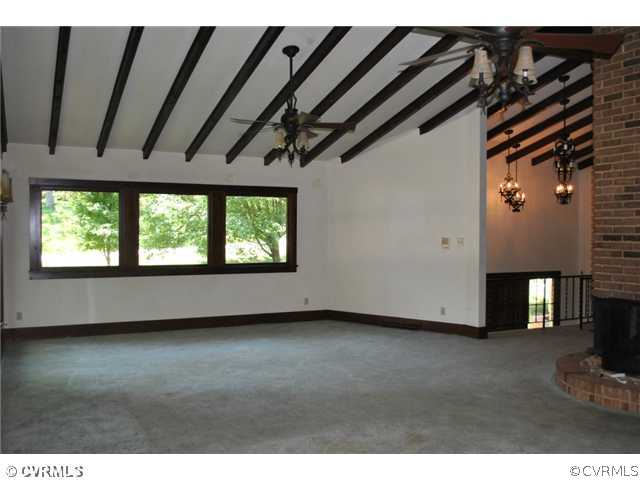 3809 Dunraven Road North Chesterfield, VA 23236 - Photo 7 of 24 Den/Family/Great Room
