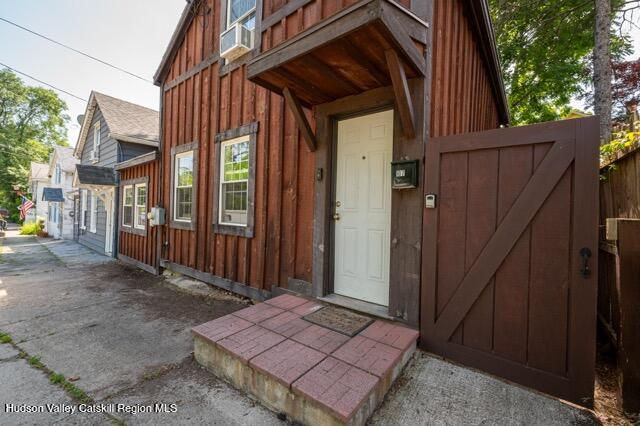 107 Spring Street Catskill, NY 12414 - Photo 2 of 30 002