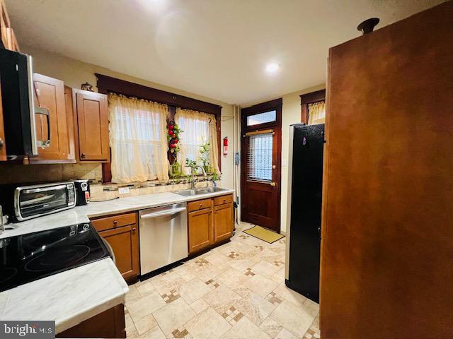 1227 North 11th Street Reading, PA 19604 - Photo 15 of 42