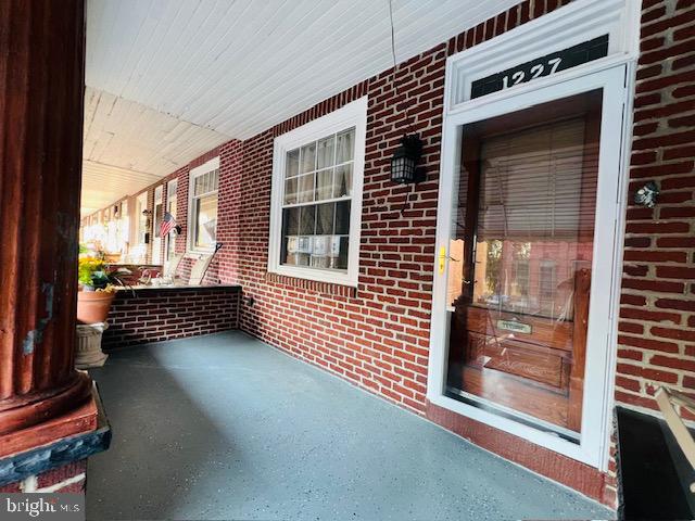 1227 North 11th Street Reading, PA 19604 - Photo 4 of 42