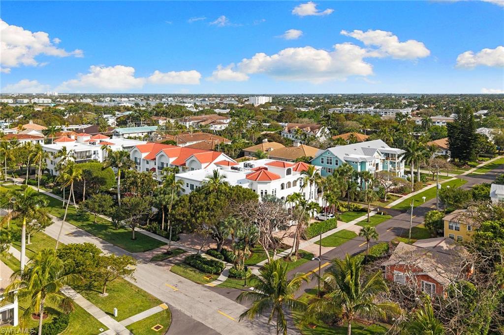 1005 4th Street South, Unit 203 Naples, FL 34102 - Photo 25 of 29