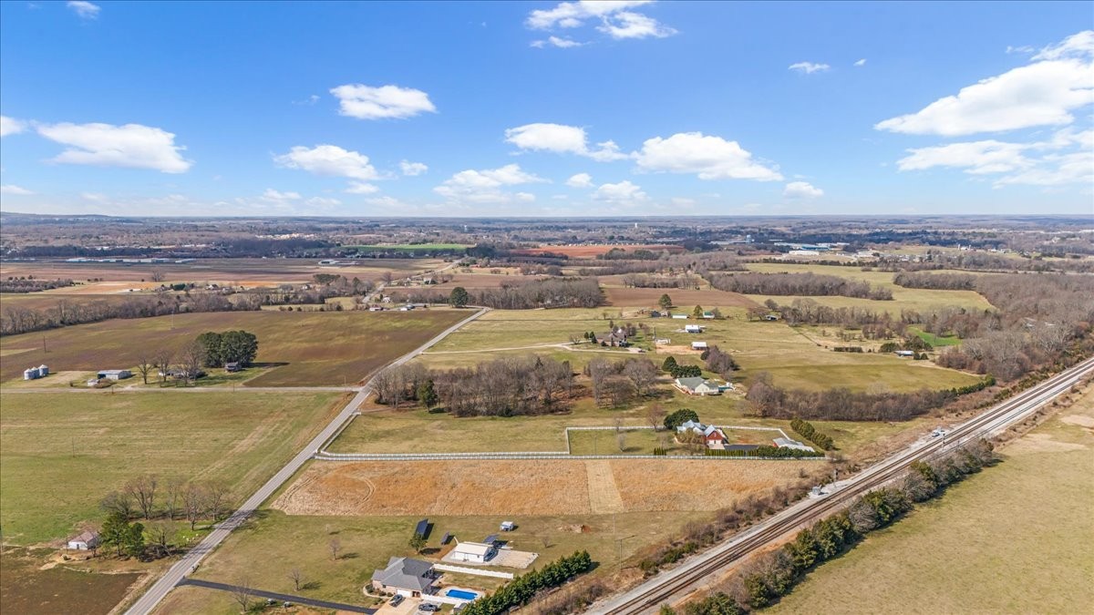 0 Georgia Crossing Road Winchester, TN 37398 - Photo 7 of 12 a view of a swimming pool with a lake