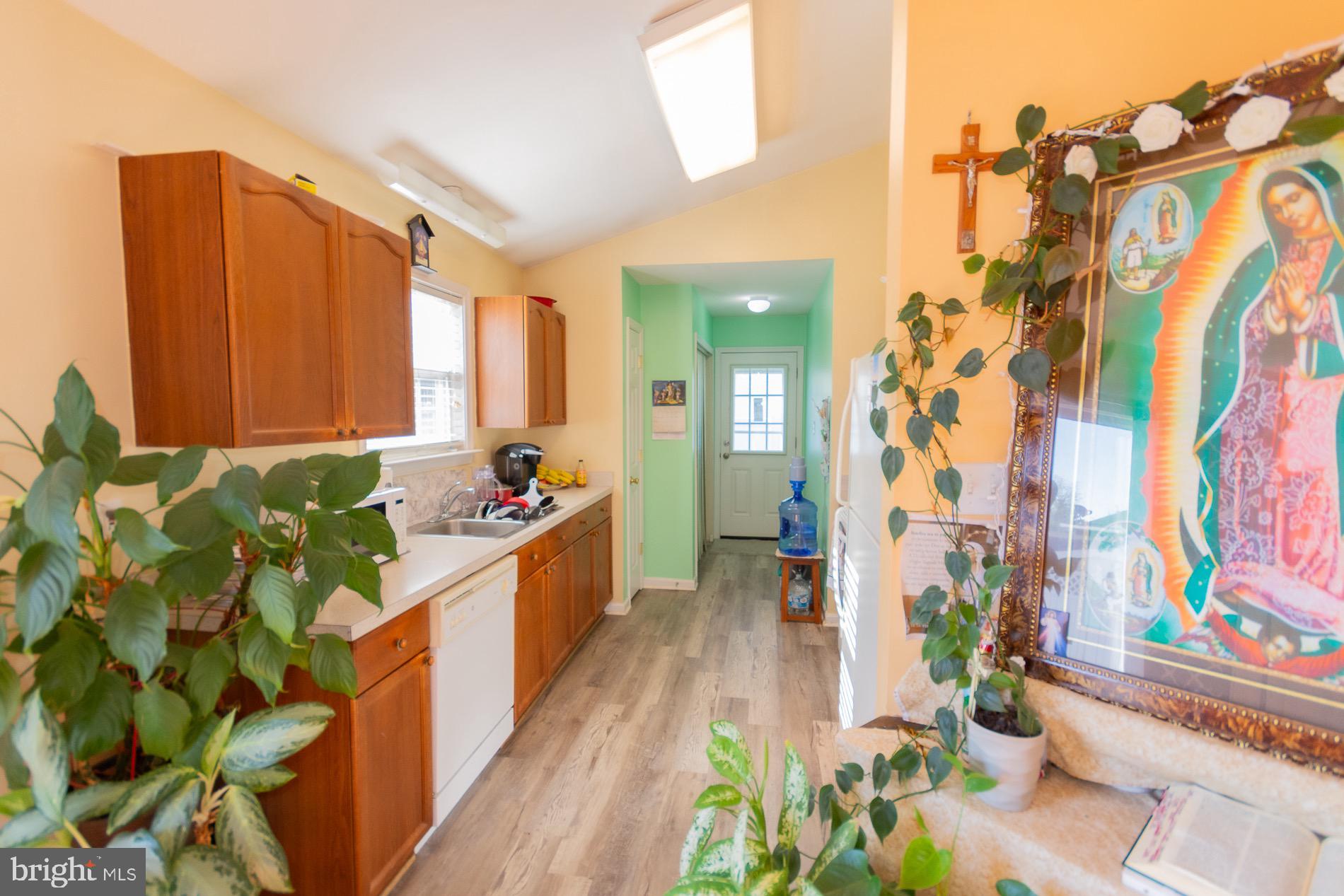 110 Limited Drive Ranson, WV 25438 - Photo 13 of 64