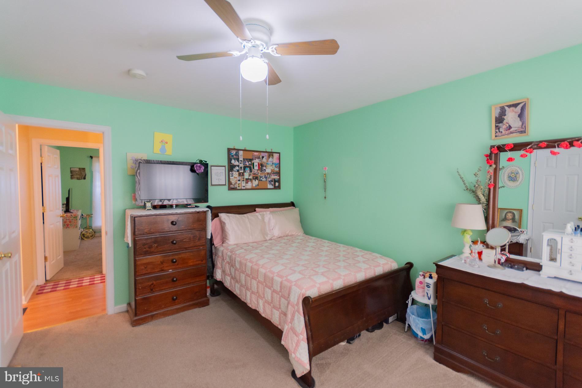 110 Limited Drive Ranson, WV 25438 - Photo 23 of 64