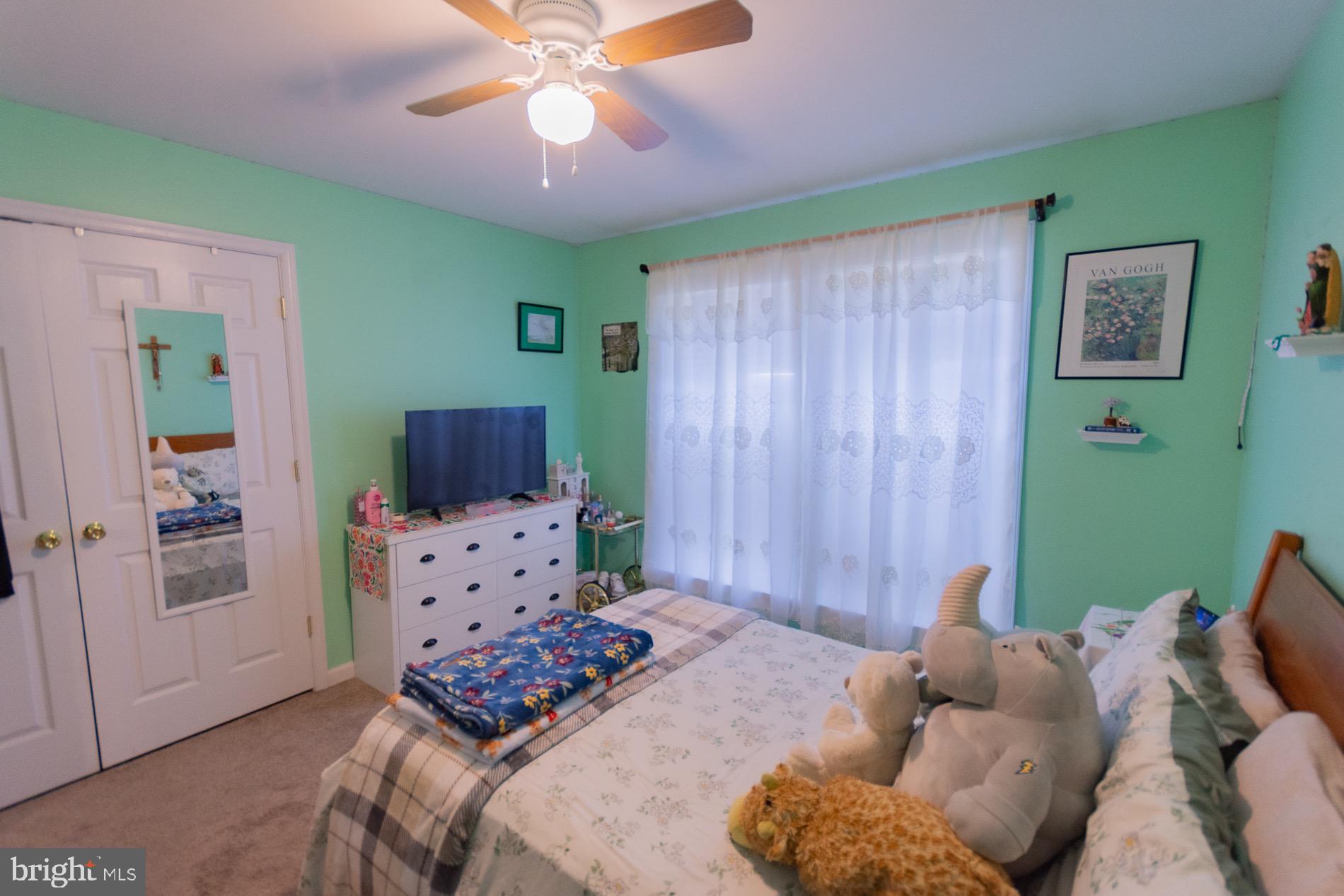 110 Limited Drive Ranson, WV 25438 - Photo 27 of 64