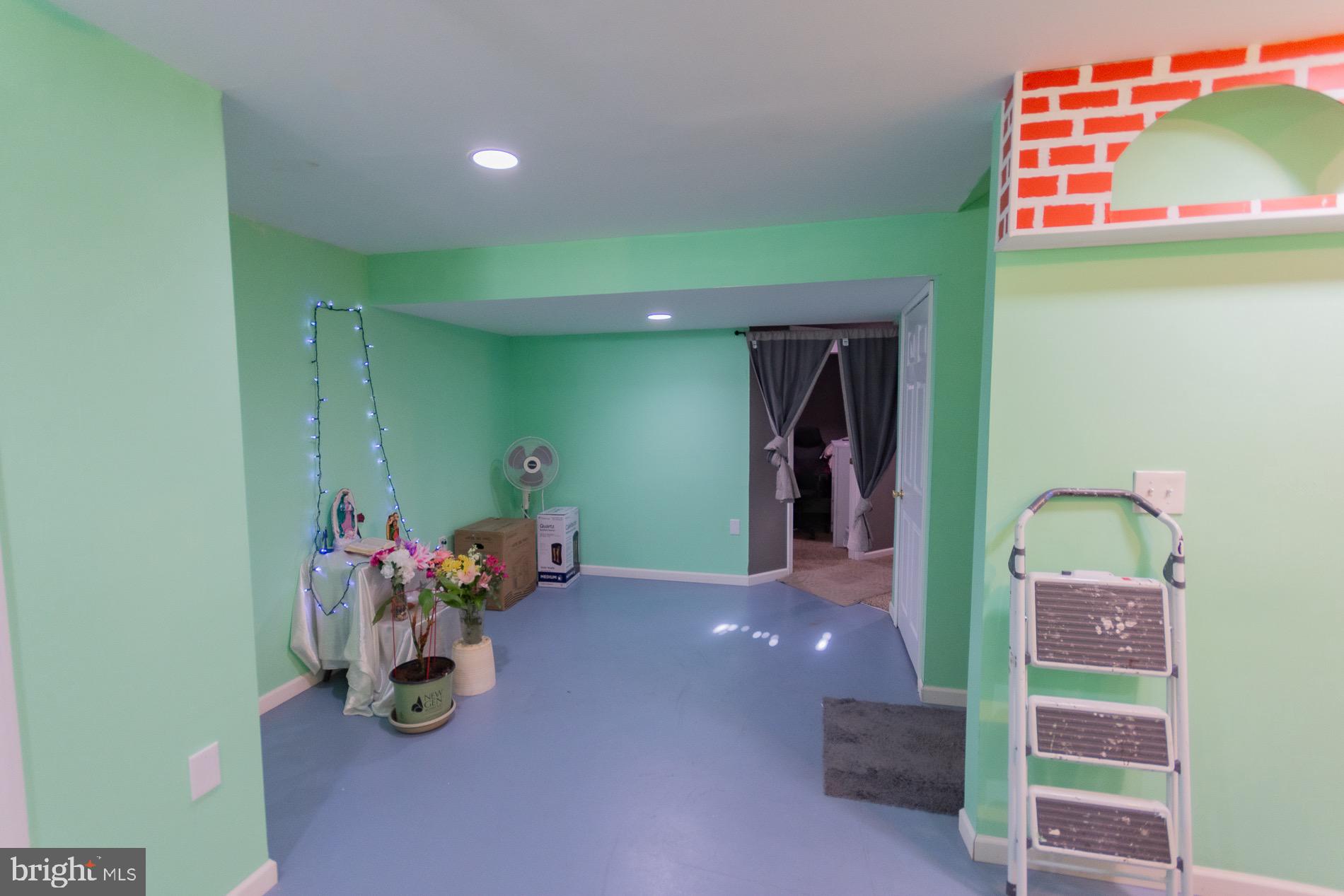 110 Limited Drive Ranson, WV 25438 - Photo 31 of 64