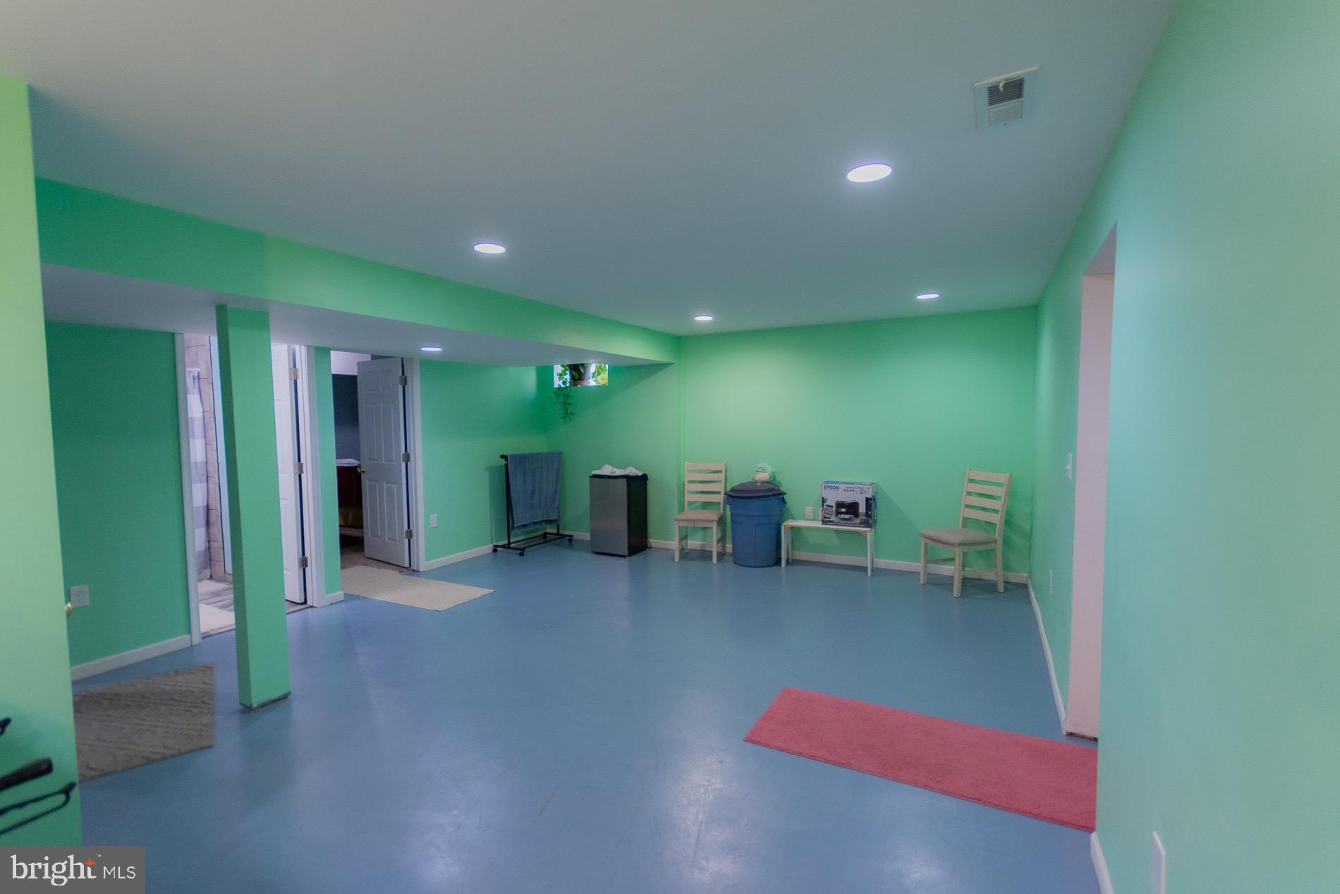 110 Limited Drive Ranson, WV 25438 - Photo 33 of 64