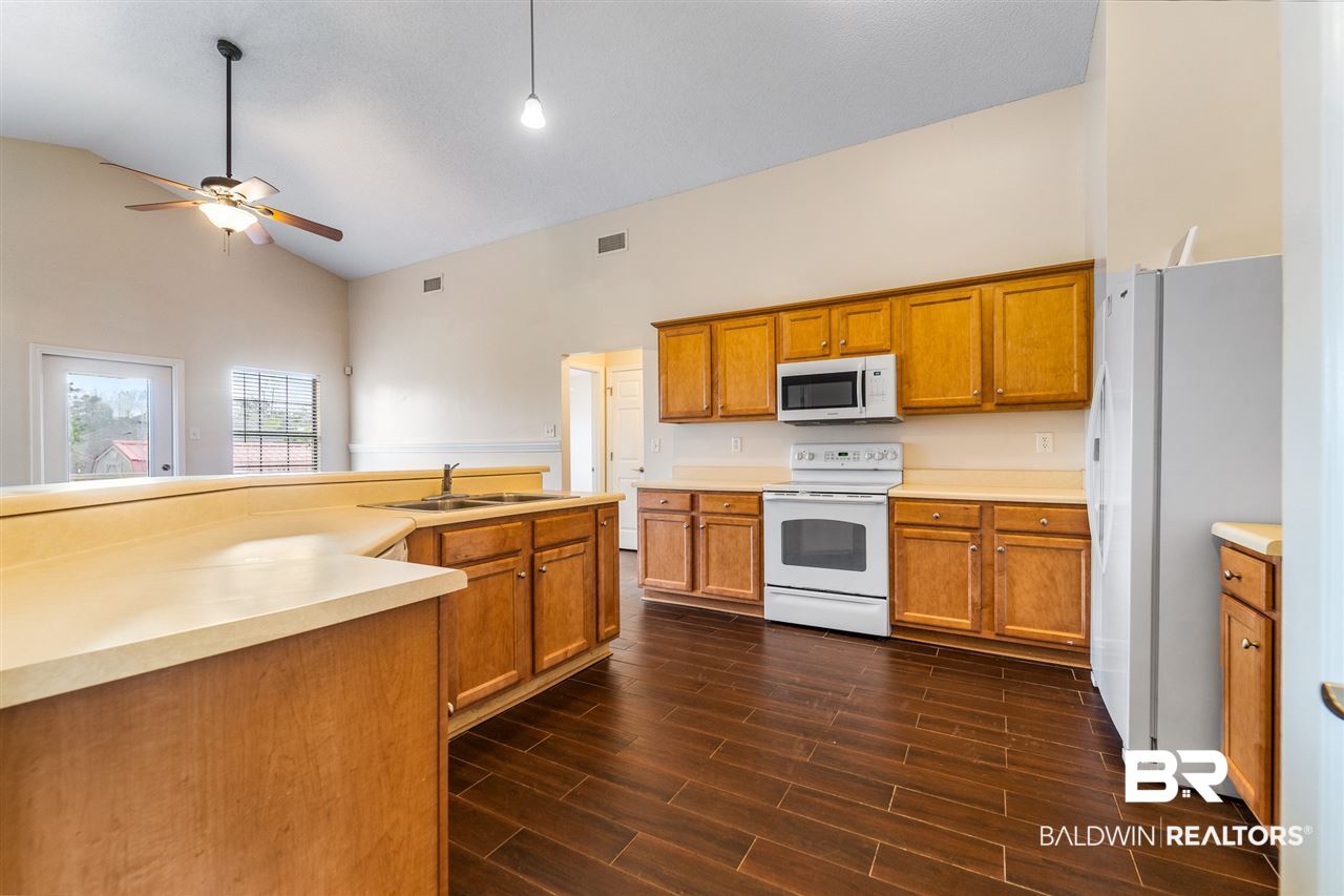 8189 Cheyenne Street North Theodore, AL 36582 - Photo 7 of 19
