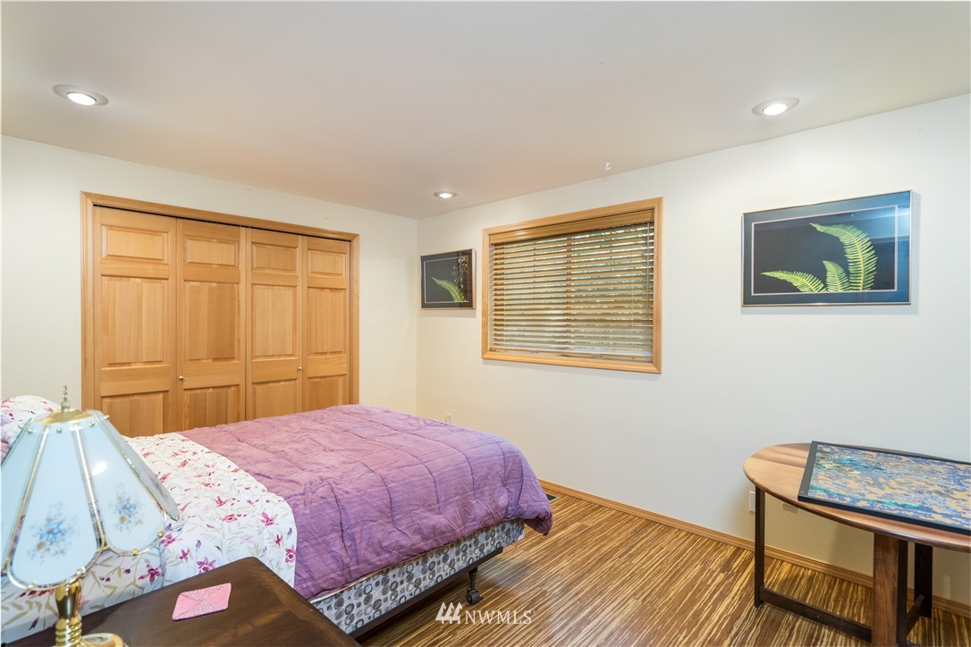 2361 West Beach Road Oak Harbor, WA 98277 - Photo 13 of 22 Gallery Image 13