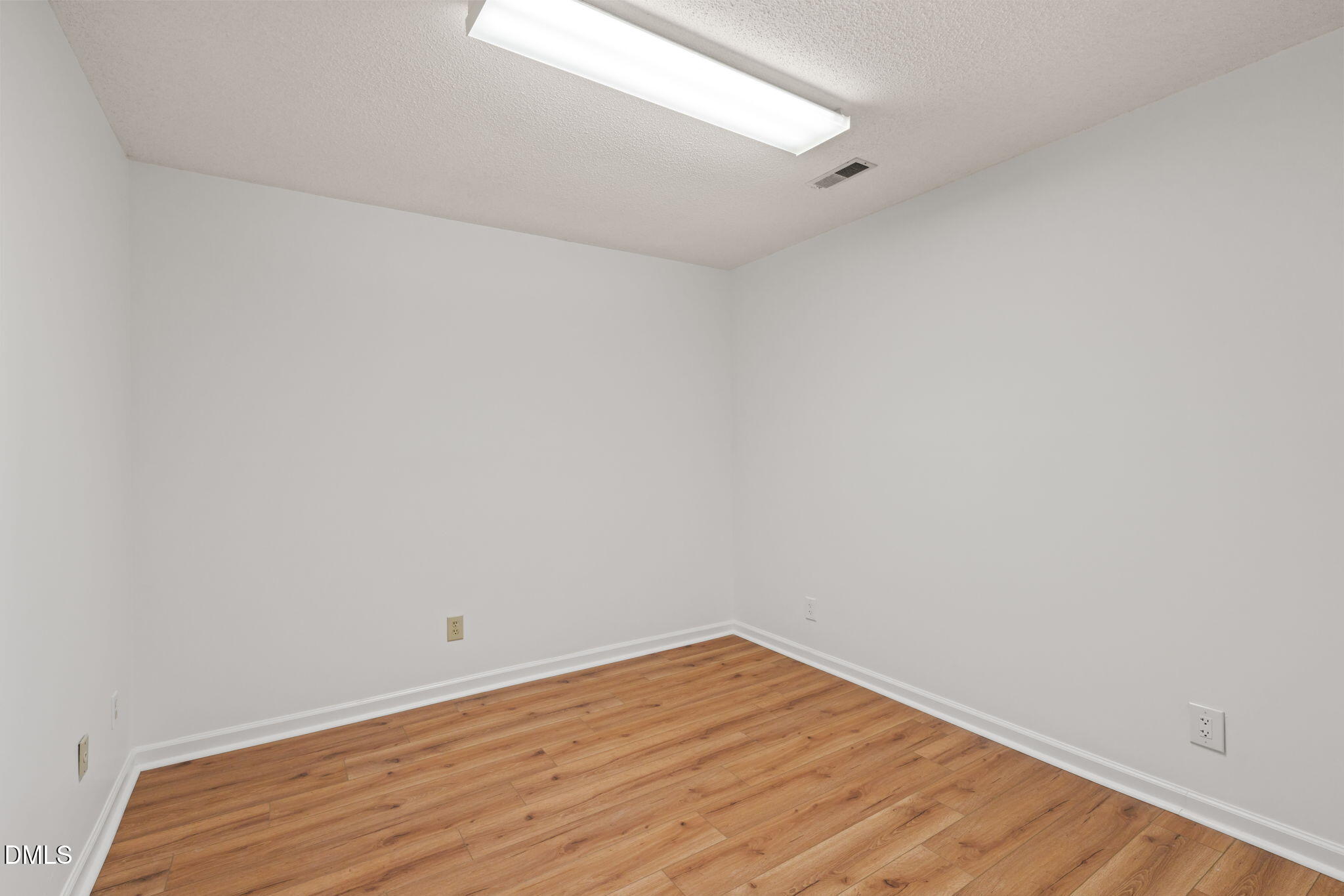 1424 Mapleside Court Raleigh, NC 27609 - Photo 32 of 72 Flex- Bonus room (1)