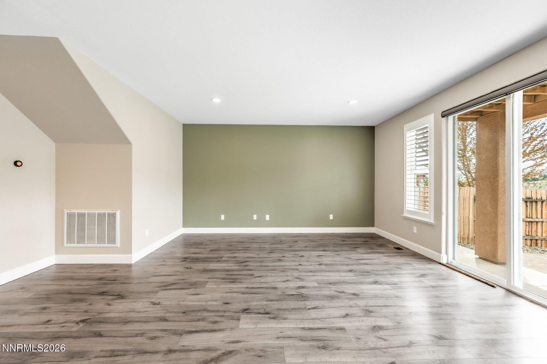 245 Anselmo Drive Reno, NV 89523 - Photo 4 of 49 004_a-1022_265