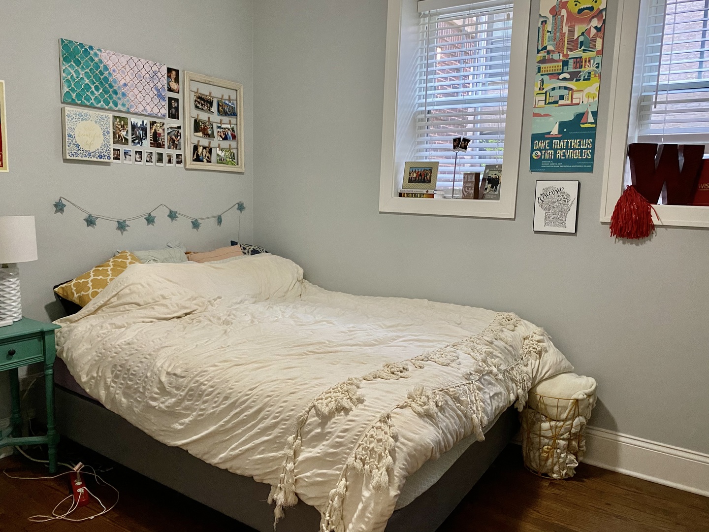 Undisclosed Address Chicago, IL 60657 - Photo 9 of 12 a bed sitting in a bedroom next to a window