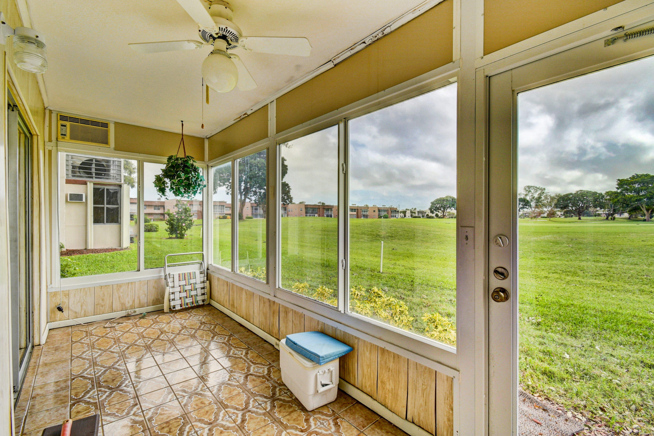 923 Normandy Trail Delray Beach, FL 33484 - Photo 18 of 26 25_dsc_3643_4_5_6_7