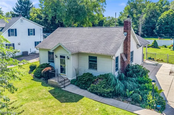 $199,900 | 1372 Earhart Avenue, Akron, OH 44320