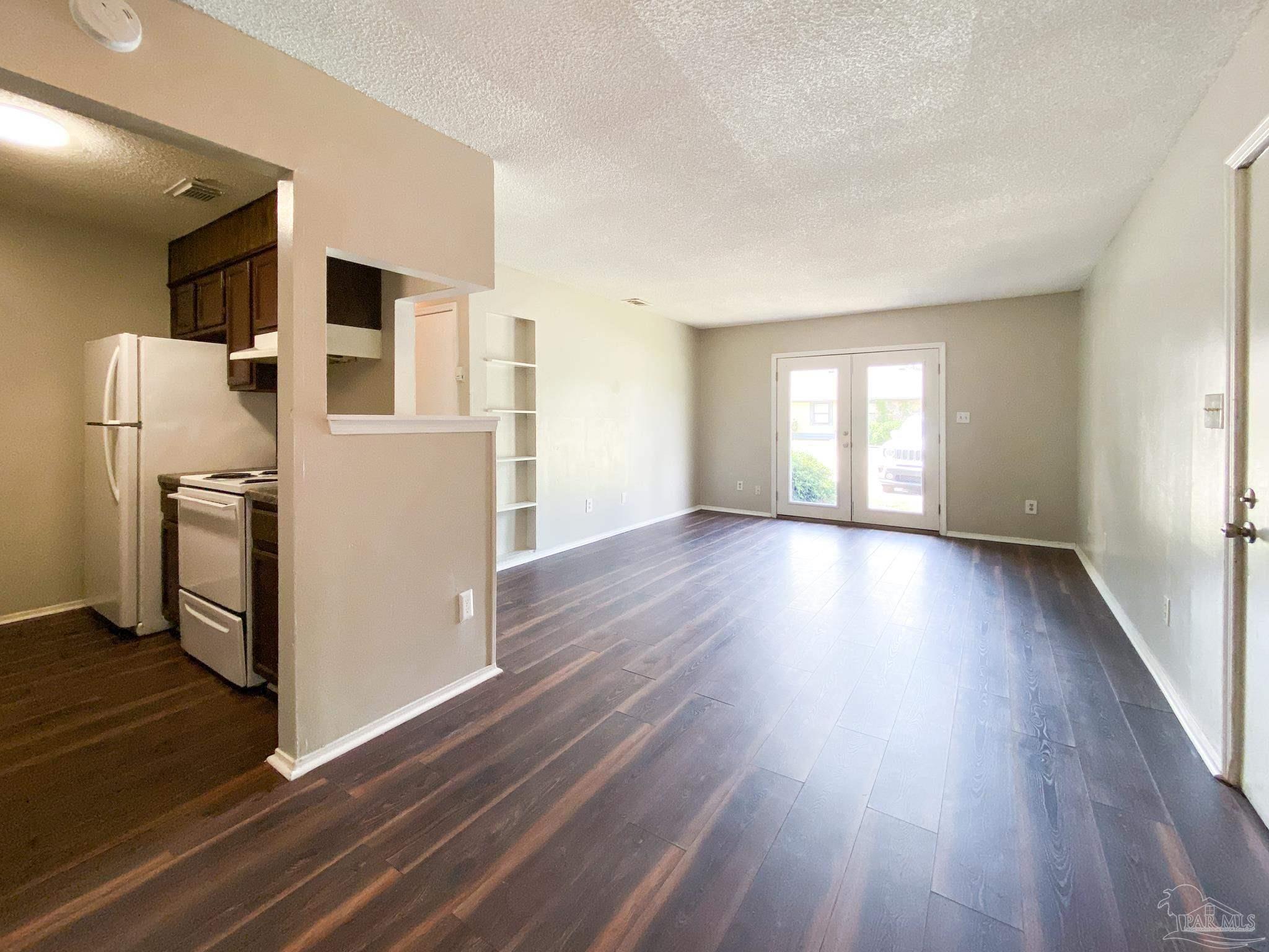 410 North Crow Road, Unit A Pensacola, FL 32506 - Photo 4 of 17