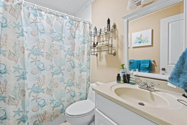 $2,400 | 5473 Southeast Miles Grant Road, Unit 206, Stuart, FL 34997