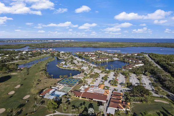 $2,400 | 5473 Southeast Miles Grant Road, Unit 206, Stuart, FL 34997