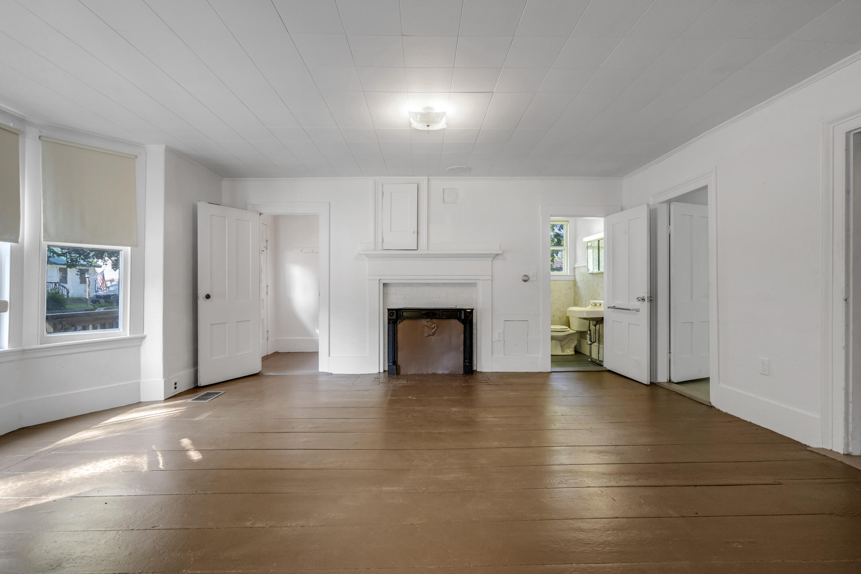 586 Plains Road Harrison, ME 04040 - Photo 30 of 73 DSC04281