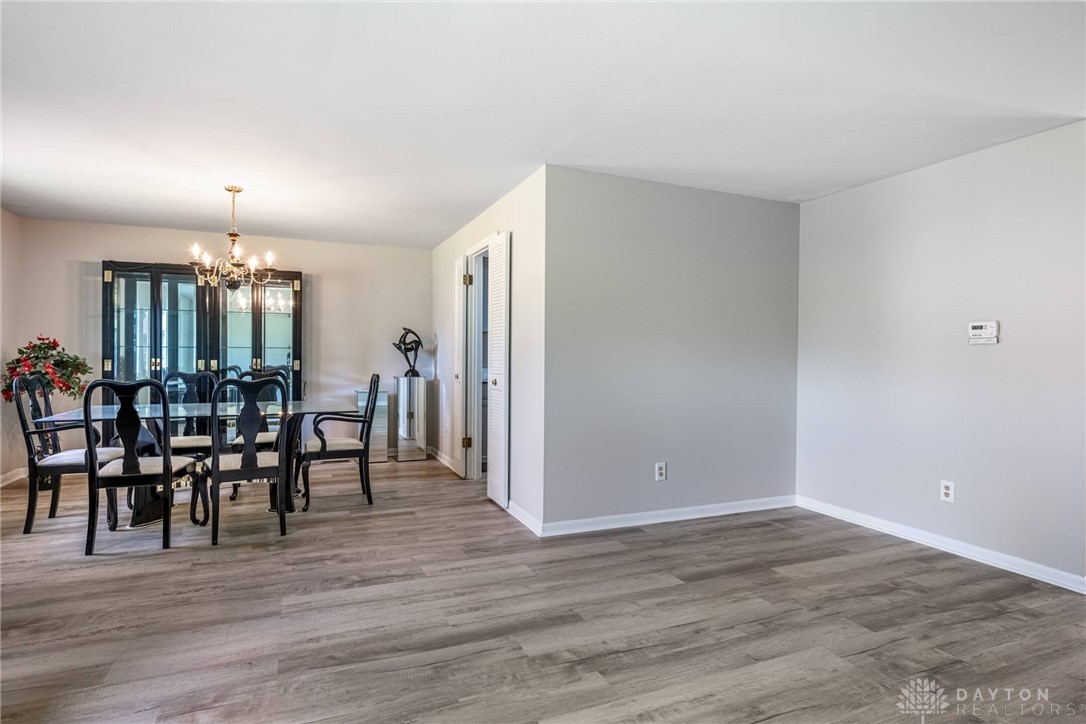 7895 Rain Tree Road Centerville, OH 45459 - Photo 3 of 38