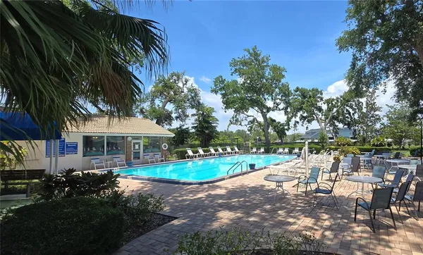 $2,400 | 5638 Garden Lakes Palm, Bradenton, FL 34203