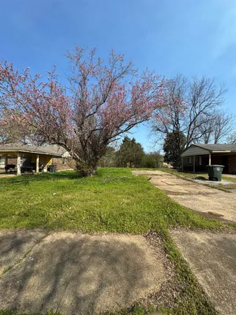 $12,000 | 1204 Nora Road, Memphis, TN 38109