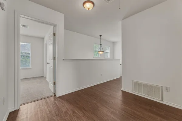 $2,400 | 2405 East 9th Street, Unit A, Austin, TX 78702