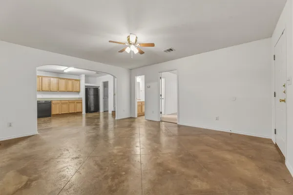 $2,400 | 2405 East 9th Street, Unit A, Austin, TX 78702