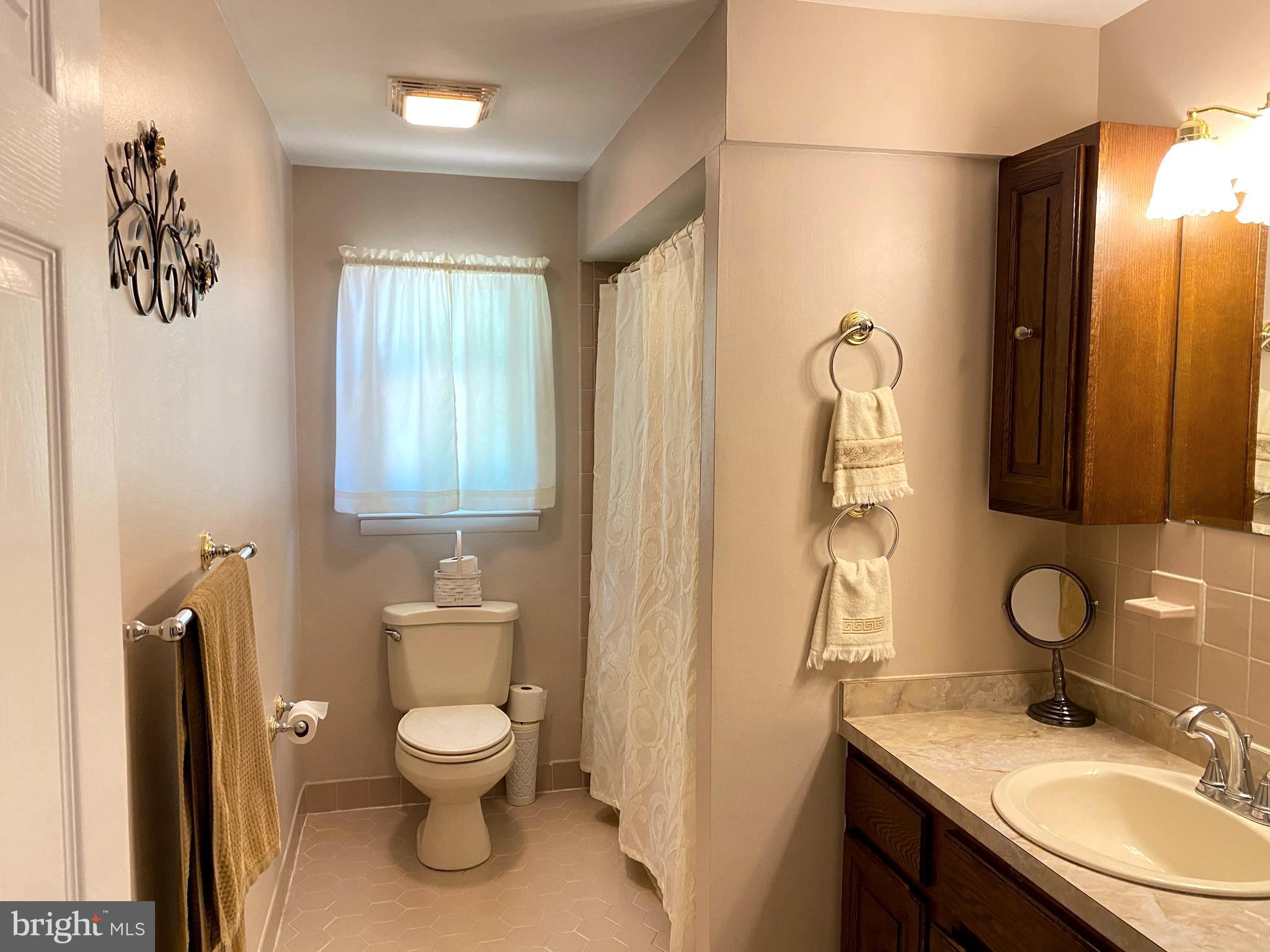 42 Champlain Road Marlton, NJ 08053 - Photo 23 of 35