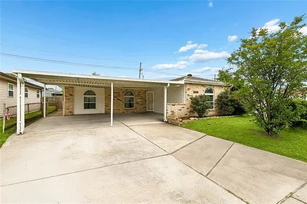 $2,100 | 3660 Tulane Drive, Kenner, LA 70065