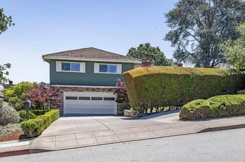 $2,298,000 | 117 Club Drive, San Carlos, CA 94070