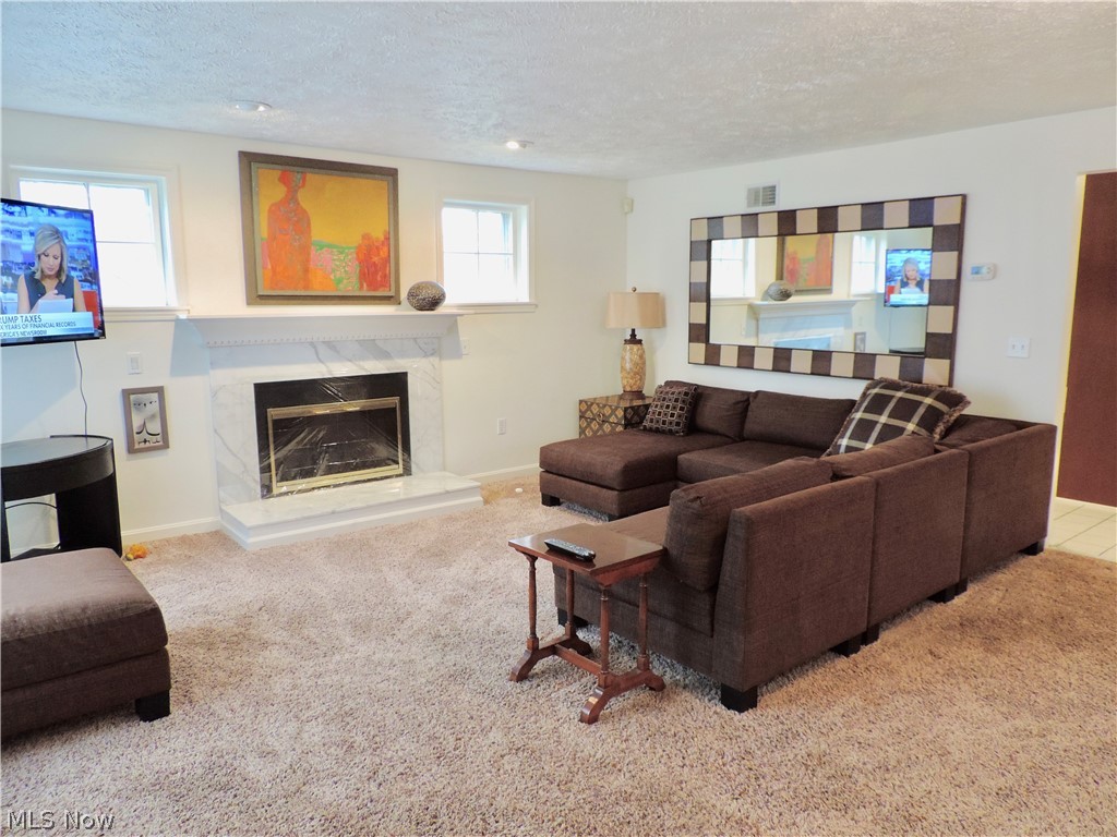 3991 Ellendale Road Moreland Hills, OH 44022 - Photo 2 of 15