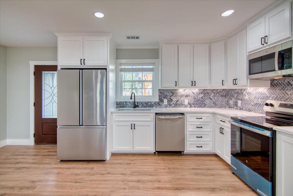 207 4th Street Harper, TX 78631 - Photo 17 of 36