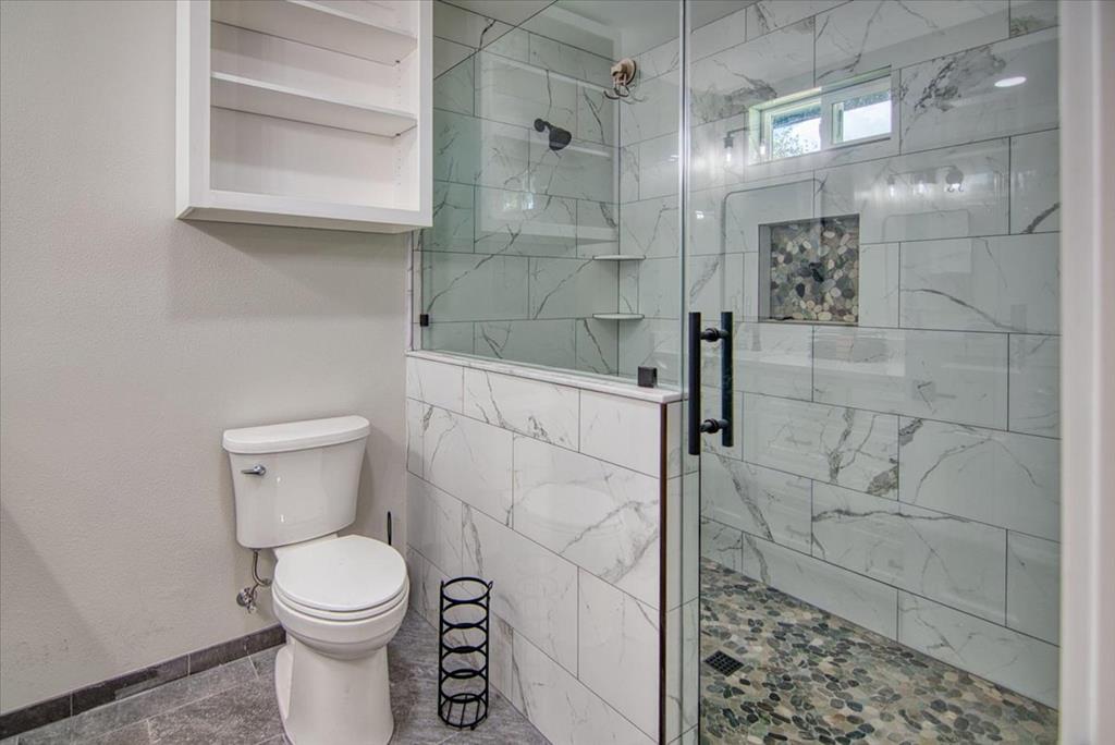 207 4th Street Harper, TX 78631 - Photo 24 of 36