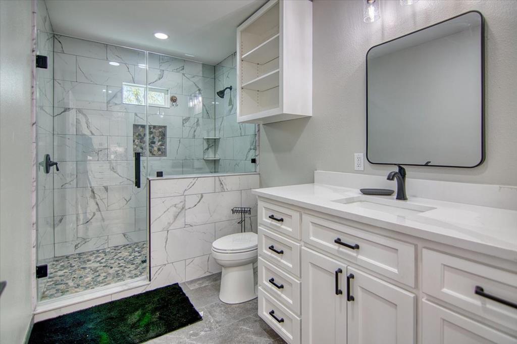 207 4th Street Harper, TX 78631 - Photo 32 of 36