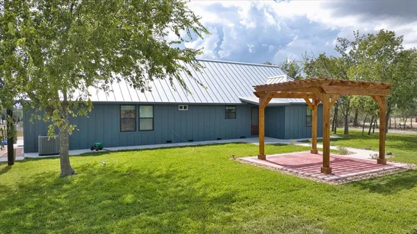 $390,000 | 207 4th Street, Harper, TX 78631