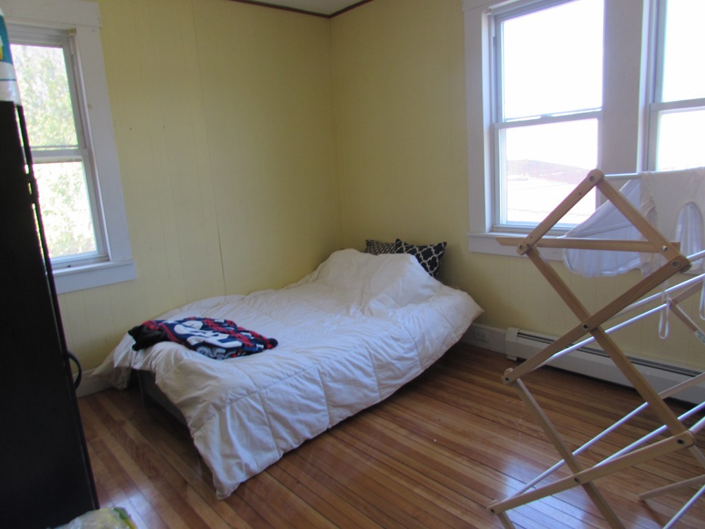 634 High Street Clinton, MA 01510 - Photo 11 of 25 Gallery Image 11