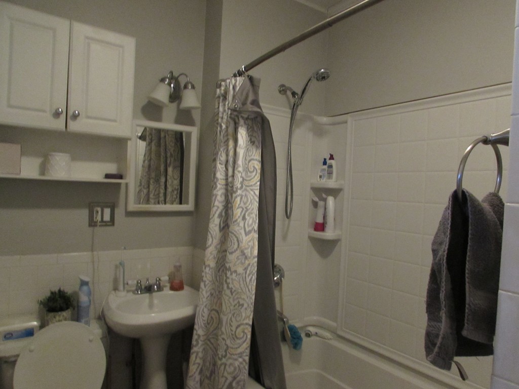 634 High Street Clinton, MA 01510 - Photo 12 of 25 Gallery Image 12