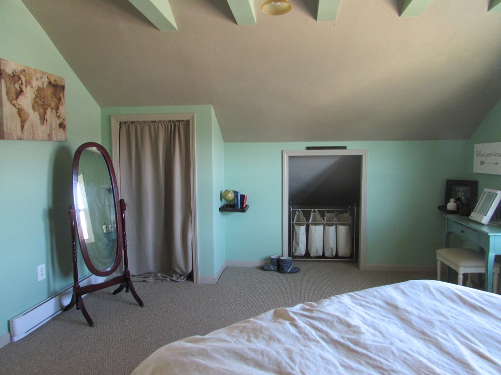 634 High Street Clinton, MA 01510 - Photo 14 of 25 Gallery Image 14