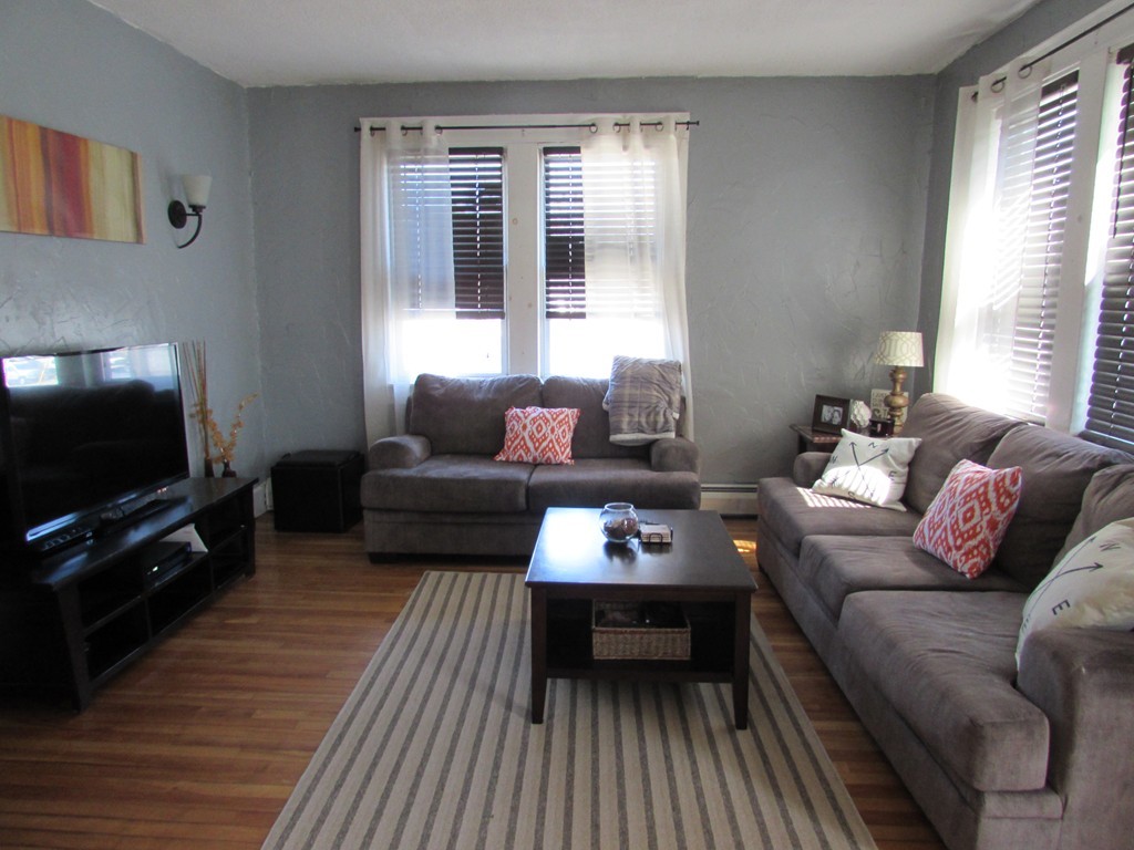 634 High Street Clinton, MA 01510 - Photo 6 of 25 Gallery Image 6