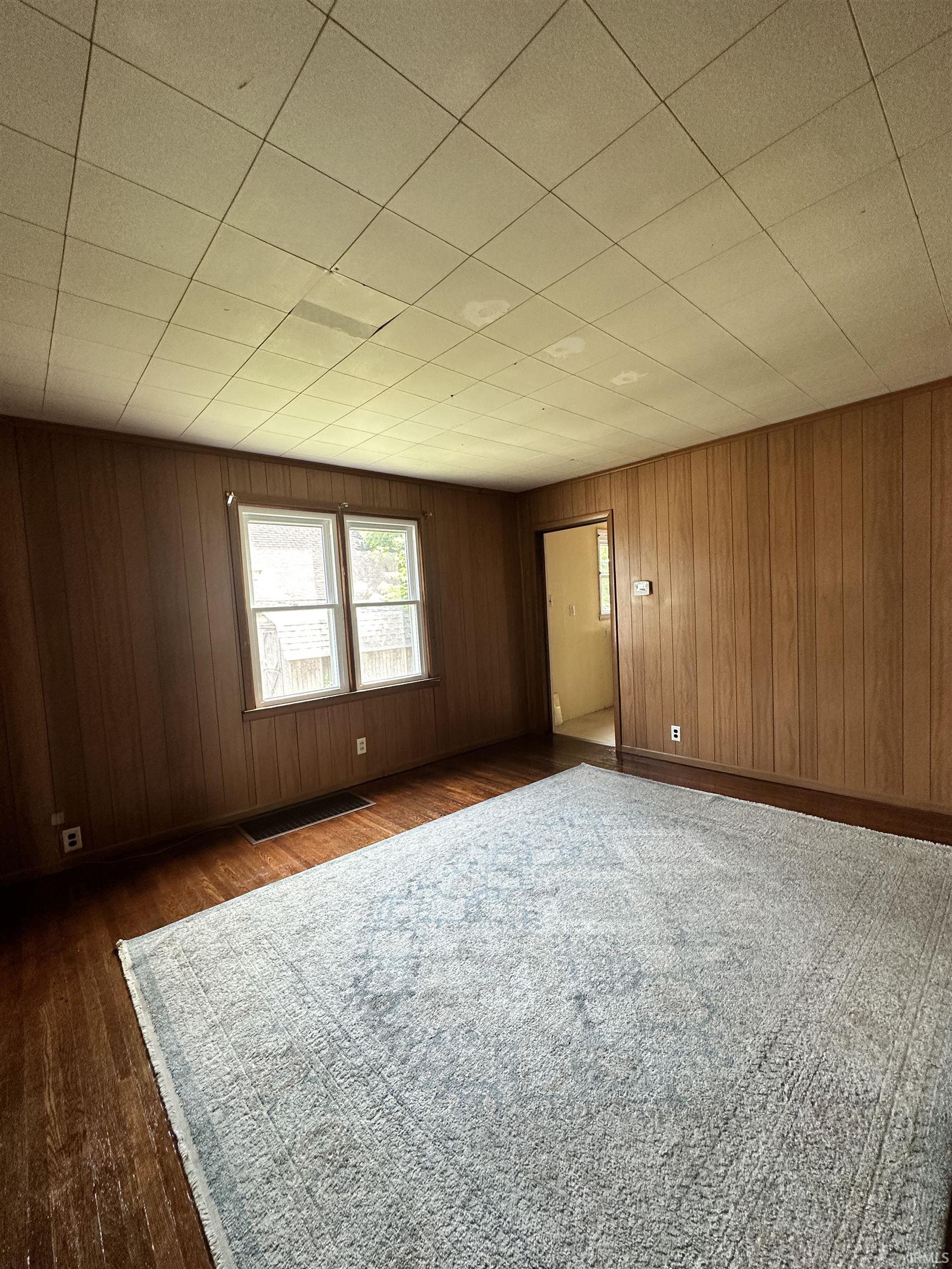 235 South Seminary Street Princeton, IN 47670 - Photo 9 of 38