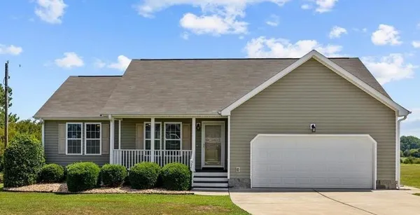 $1,650 | 21 Hunters Point Court, Angier, NC 27501