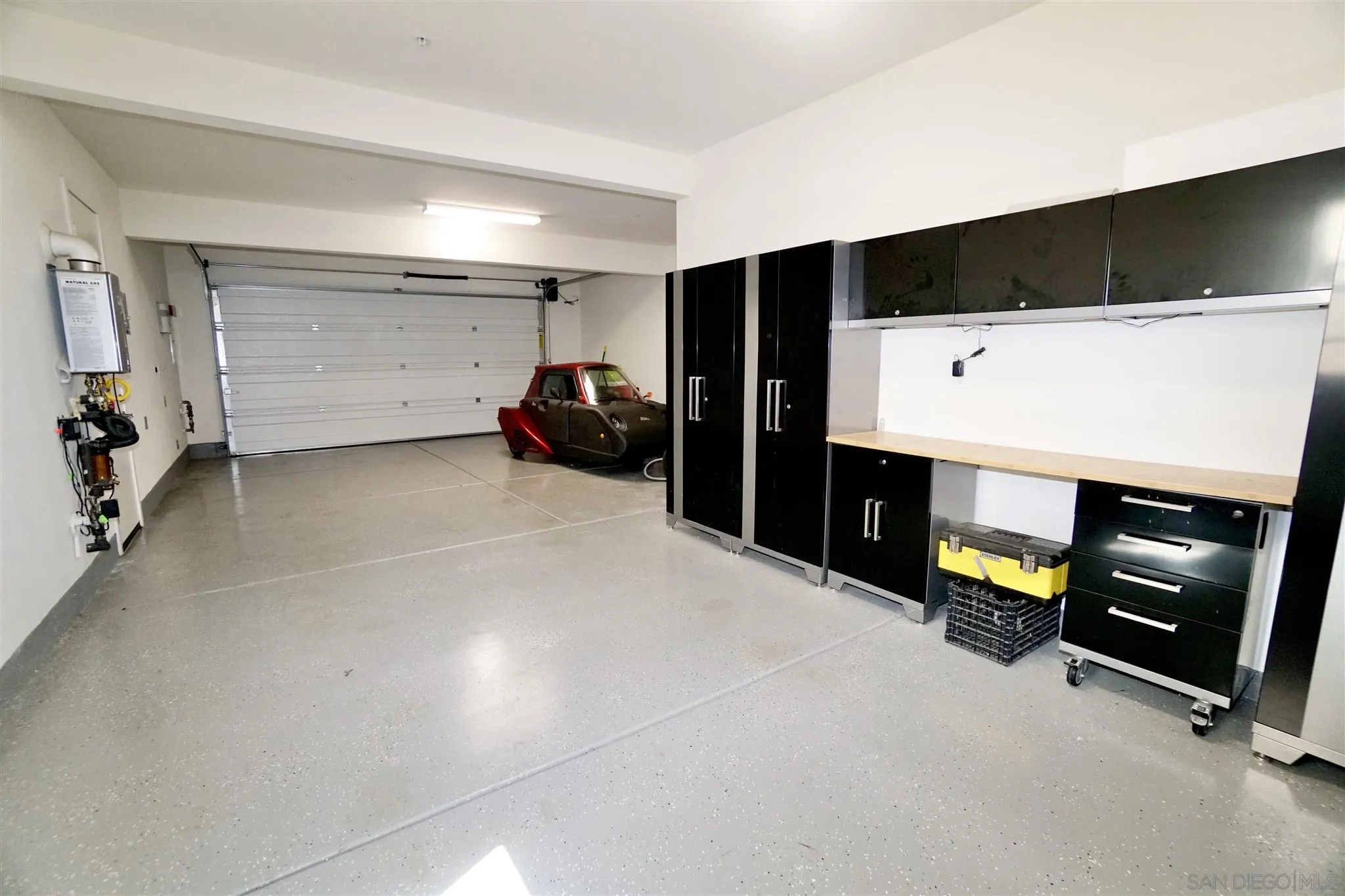 8831 Weston Road Santee, CA 92071 - Photo 18 of 25