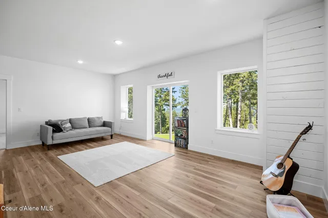 $1,198,000 | 3298 Coon Creek Road, Plummer, ID 83851